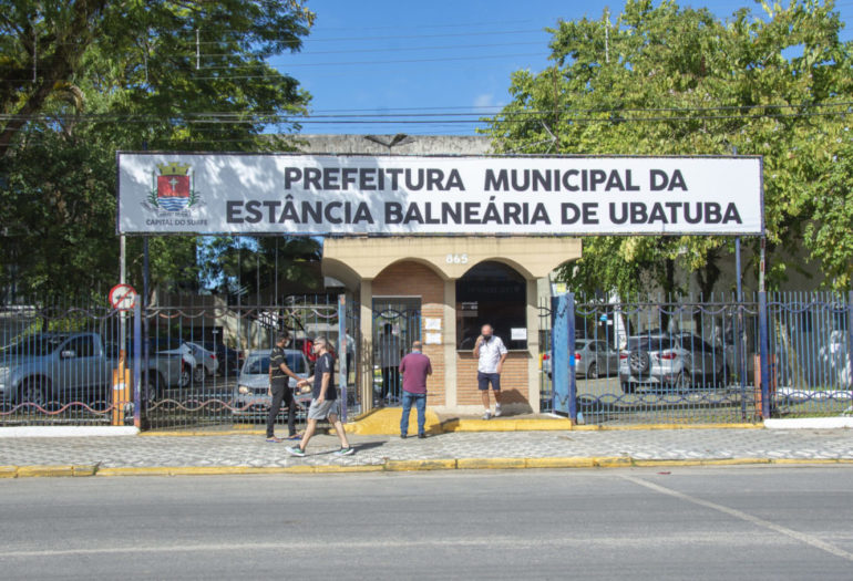 Concurso Prefeitura de Ubatuba SP 2026: banca definida para novo edital com todos os níveis escolares
