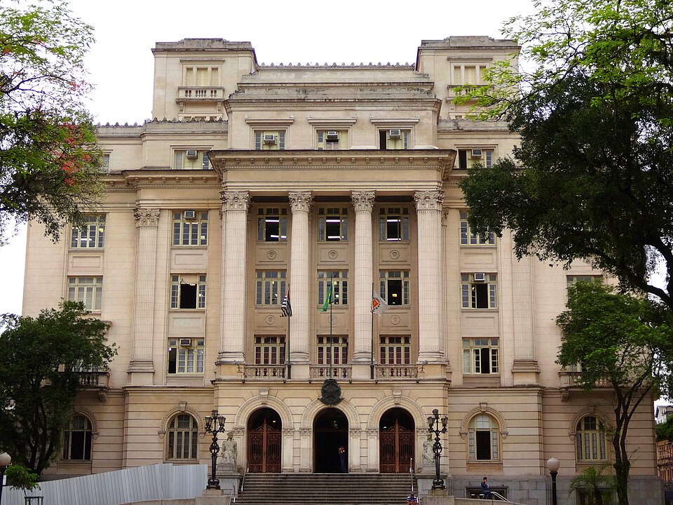 Concurso Prefeitura de Santos SP: 226 vagas com salários de até R$ 13,2 mil